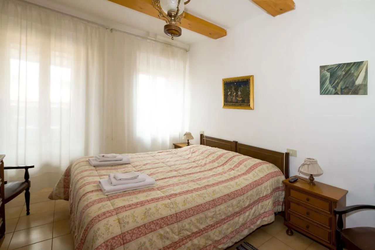 Cheap Apartment In The Old Village Colle Val D'Elsa
