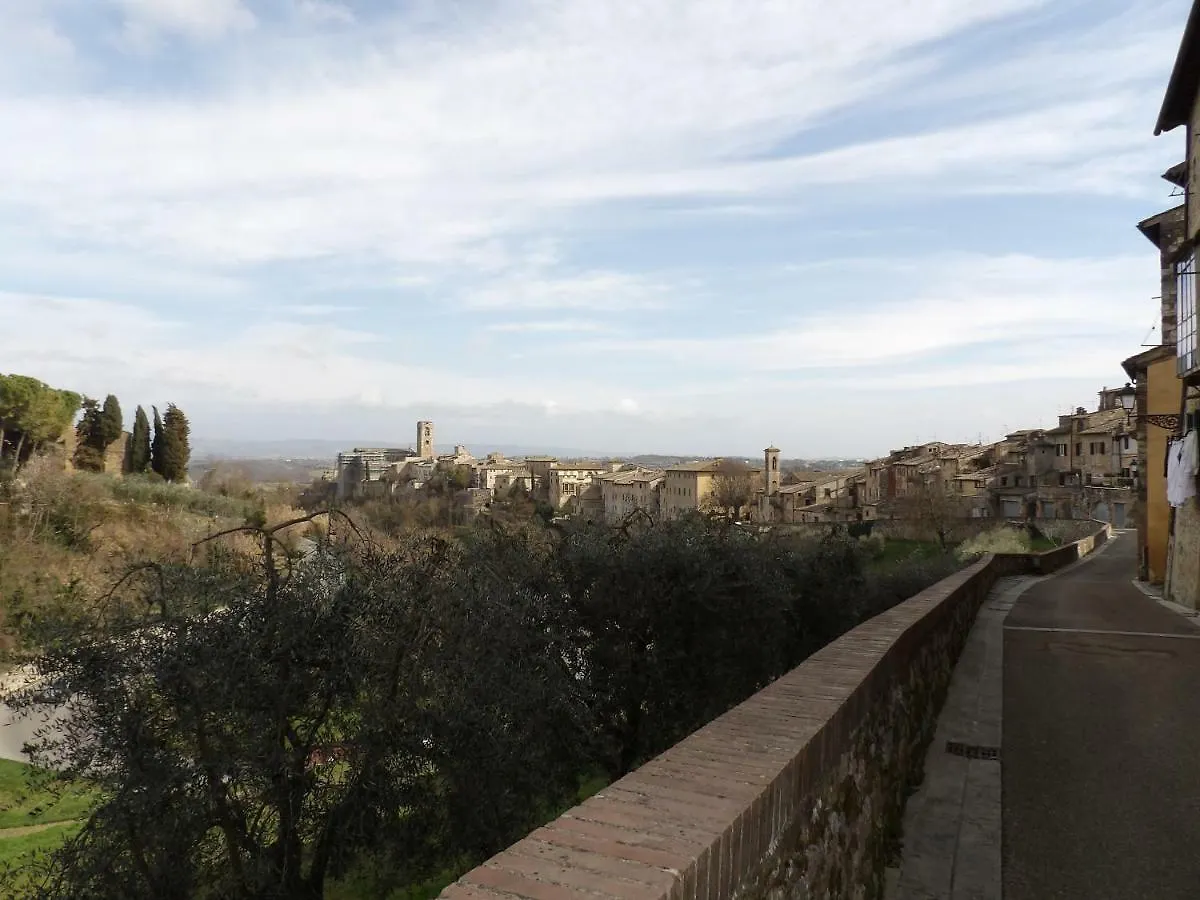 Cheap Apartment In The Old Village Colle Val D'Elsa 0*,  Italy