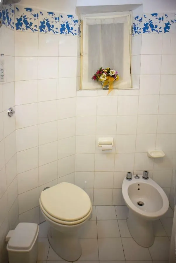 Cheap Apartment In The Old Village Colle Val D'Elsa 0*,